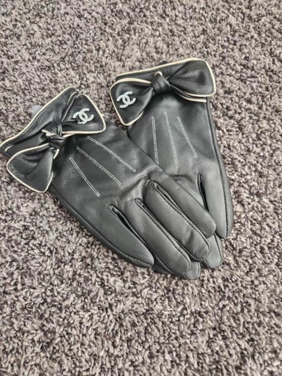 Vintage Chanel Gloves With Bows - Etsy