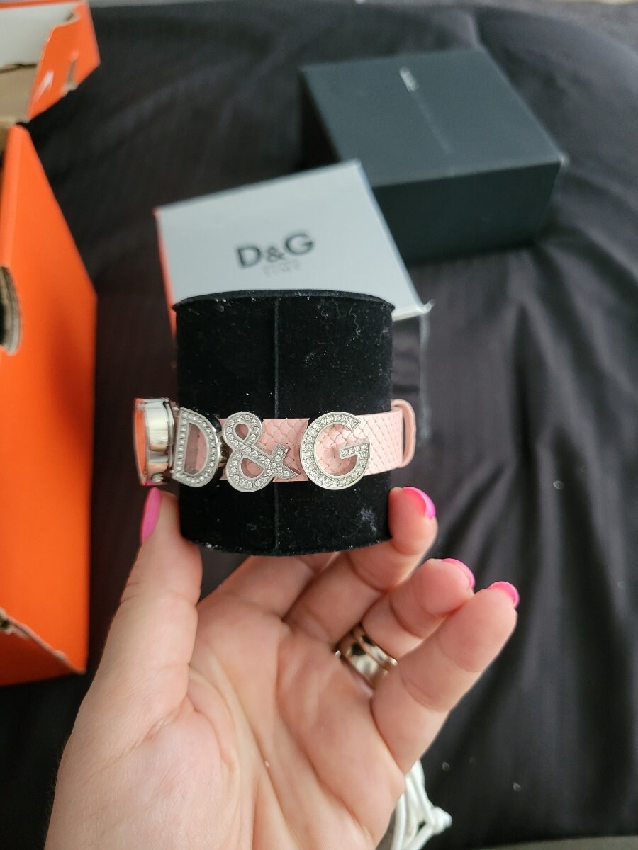 D&G I ♥ D&G 時計 ピンク s-l400.jpg