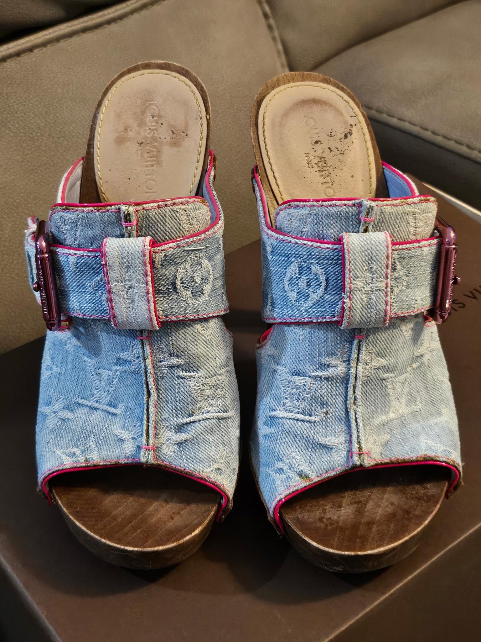 Louis Vuitton Sandals