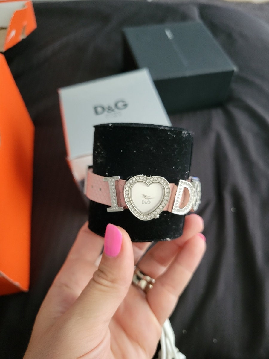 D&G I ♥ D&G 時計 ピンク s-l400.jpg