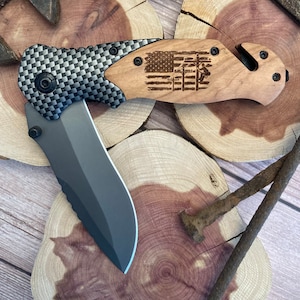 Lineman with Flag #2 Knife