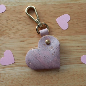 Valentines Keepsake Schlüsselanhänger / Schlüsselanhänger / Taschenclip, Personalisieren mit handschriftlicher Nachricht, Muttertag, Veganes Leder, Herzform, Affirmation