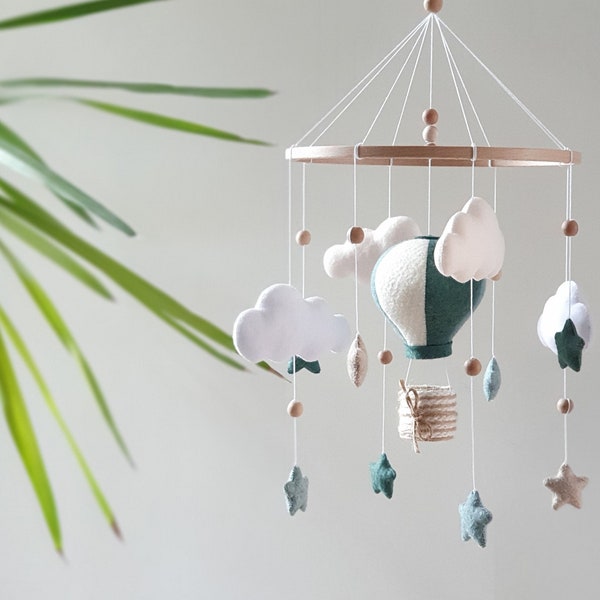 Bébé mobile avec montgolfière, étoiles, nuages, ballons de décoration de crèche, berceau mobile beige vert nuance, cadeaux pour les nouvelles mamans