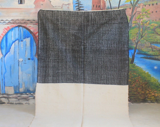 Authentic Moroccan Rug, Custom Fabulous Boujad Rug, Azilal rug, White & black Carpet, Handmade Moroccan Kilim Rug, Bohemian Rug