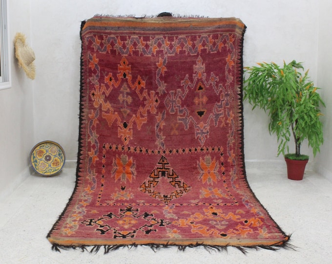 Gorgeous Boujaad Rug 10 ft x 5 ft, Moroccan Handmade Carpet, Berber Rug, Abstract Rug, boujad rug, Authentic Rug