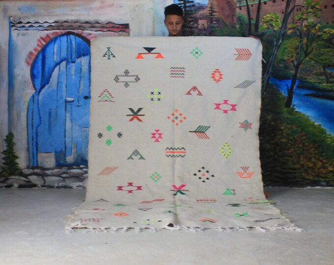 morocco rug, Moroccan Kilim Rug, white Kilim Rug, Moroccan Rug, Handmade Rug, Area Rug, Boho Rug, Bohemian Decor, Bedroom Rug