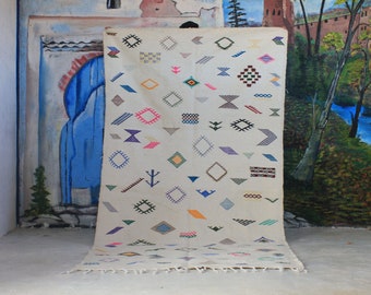 morocco rug, Moroccan Kilim Rug, white Kilim Rug, Moroccan Rug, Handmade Rug, Area Rug, Boho Rug, Bohemian Decor, Bedroom Rug