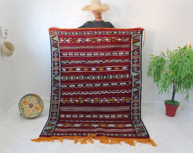 Handmade Flatweave Moroccan Kilim Traditional Wool Kilim Rug, 5x7 ft