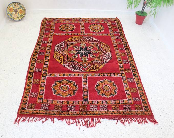 Vintage Beni Mguild rug, Authentic Moroccan Rug 5x7ft