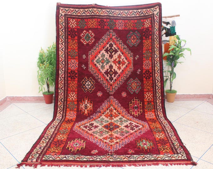 Authentic vintage moroccan rug - Rehamna - 6x12feet / 204x372cm - Collector tribal rug, long rug, traditional design in red