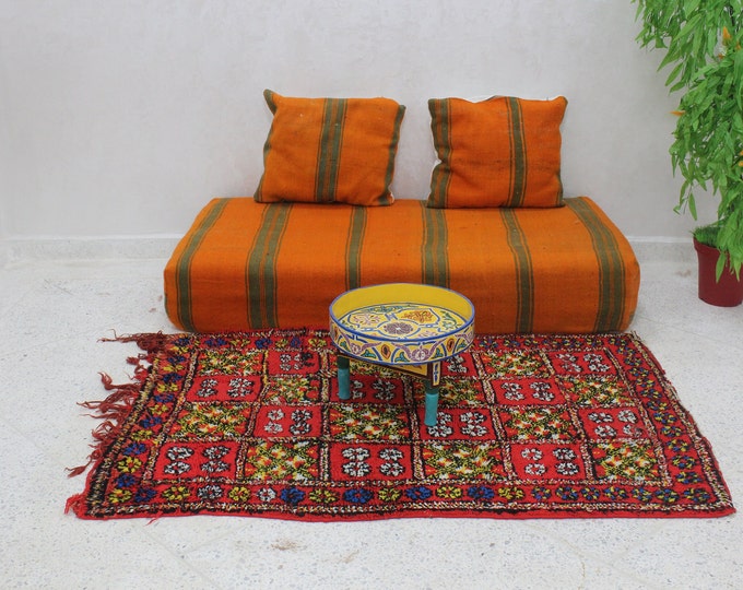 Vintage Beni Mguild Rug, Red Moroccan Rug 4.9 x 3.1 ft