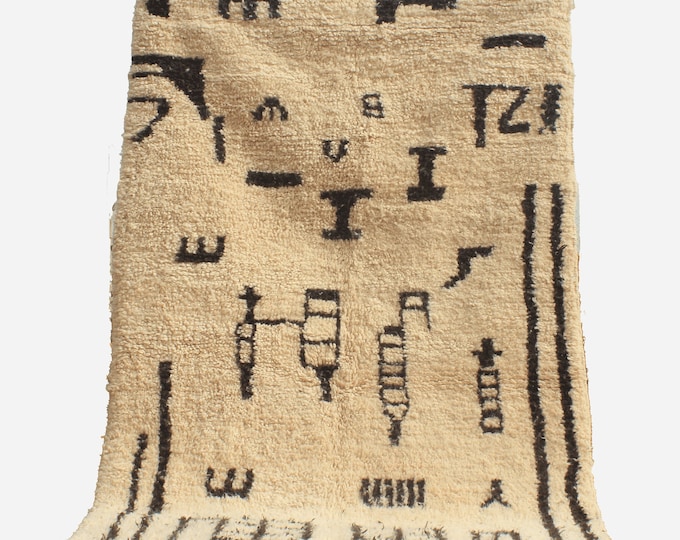 Authentic Moroccan Rug, Custom Fabulous Boujad Rug, Azilal rug, Abstract White & Black Carpet, Handmade Moroccan Rug, Bohemian Rug