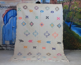 morocco rug, Moroccan Kilim Rug, white Kilim Rug, Moroccan Rug, Handmade Rug, Area Rug, Boho Rug, Bohemian Decor, Bedroom Rug