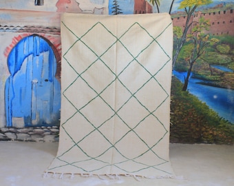 Authentic Moroccan Rug, Custom Fabulous Boujad Rug, Azilal rug, White Carpet, Handmade Moroccan Kilim Rug, Bohemian Rug