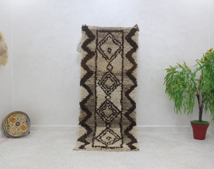 Vintage Runner Rug, Moroccan Berber Hallway Runner Rug, 5.8 x 2.4 ft,