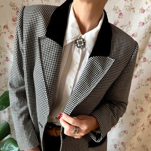 Vintage wool jacket 80s L, office blazer velvet dogtooth checks elegant suit librarian business academia classic autumn buttoned work outfit