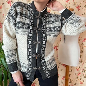Vintage Scandinavian wool cardigan 90s L M, by Christiania snowflake Nordic fairisle Norwegian alpine ethnic sweater folk winter icelandic