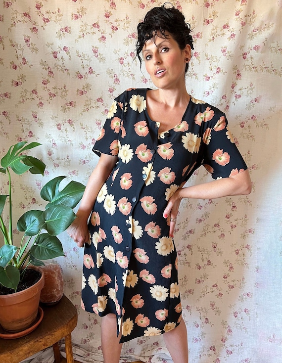 Vintage romantic buttoned sun dress 40s style plu… - image 1