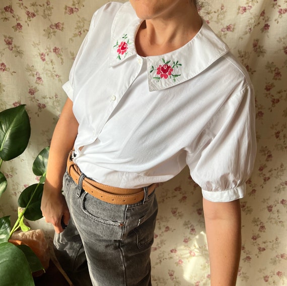 Vintage peter pan collar babydoll shirt floral embroi… Gem