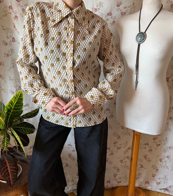 Vintage 70s dagger collar ST Michel shirt, button… - image 7