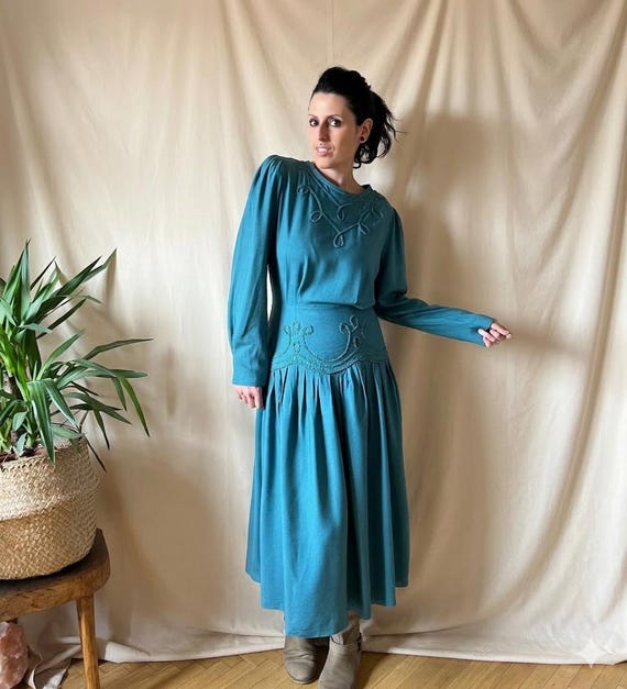 Vintage back button midi dress S 20s style, 90s embroidered wedding evening elegant glam Vintage back button midi dress S 20s style, 90s embroidered wedding evening elegant glam