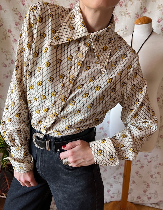 Vintage 70s dagger collar ST Michel shirt, button… - image 4