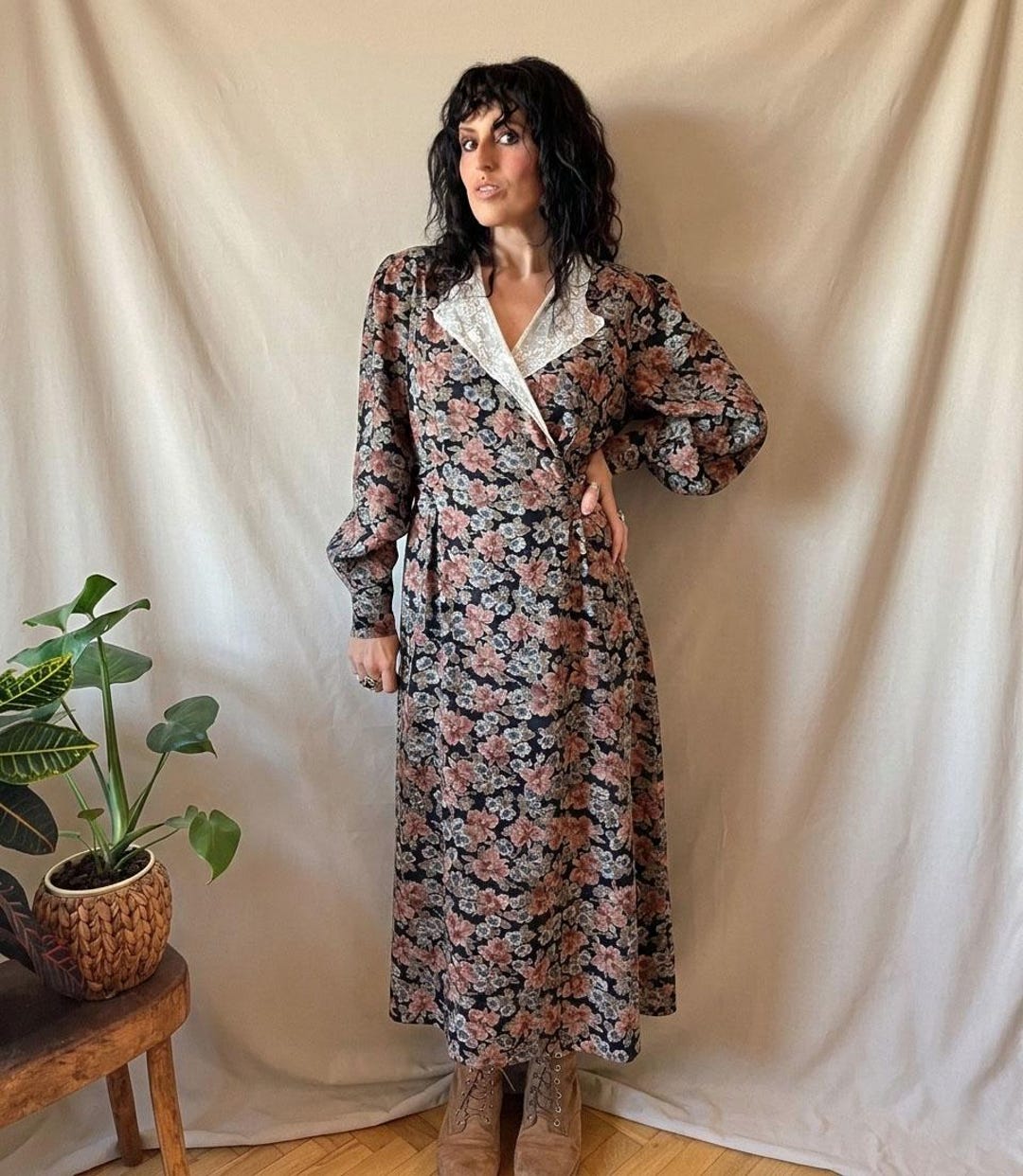 Vintage Laura Ashley Lace Collar Dress L 80s, Coquette Parisian
