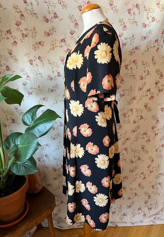 Vintage romantic buttoned sun dress 40s style plu… - image 9