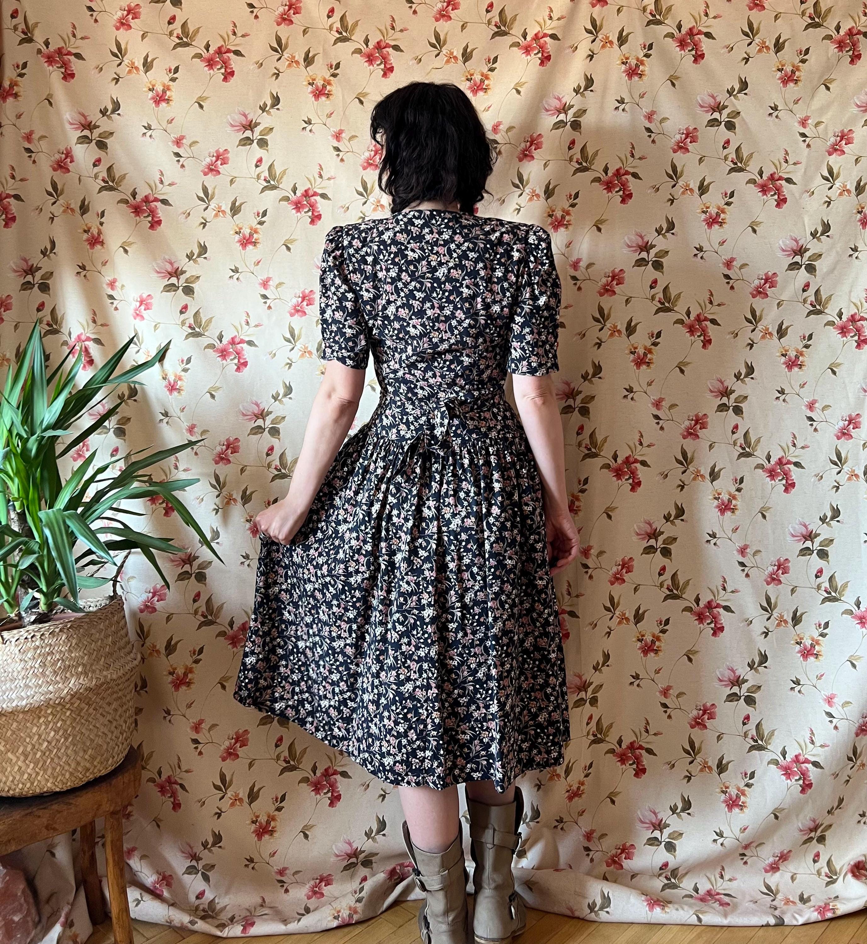 Vintage Chelsea Collar Midi Dress 40s Style S, 90s Cottagecore