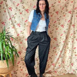 Vintage black velvet glitter pants 90s M, floral shiny mom trousers with high waist disco glam party slacks 80s pegged sparkle outfit