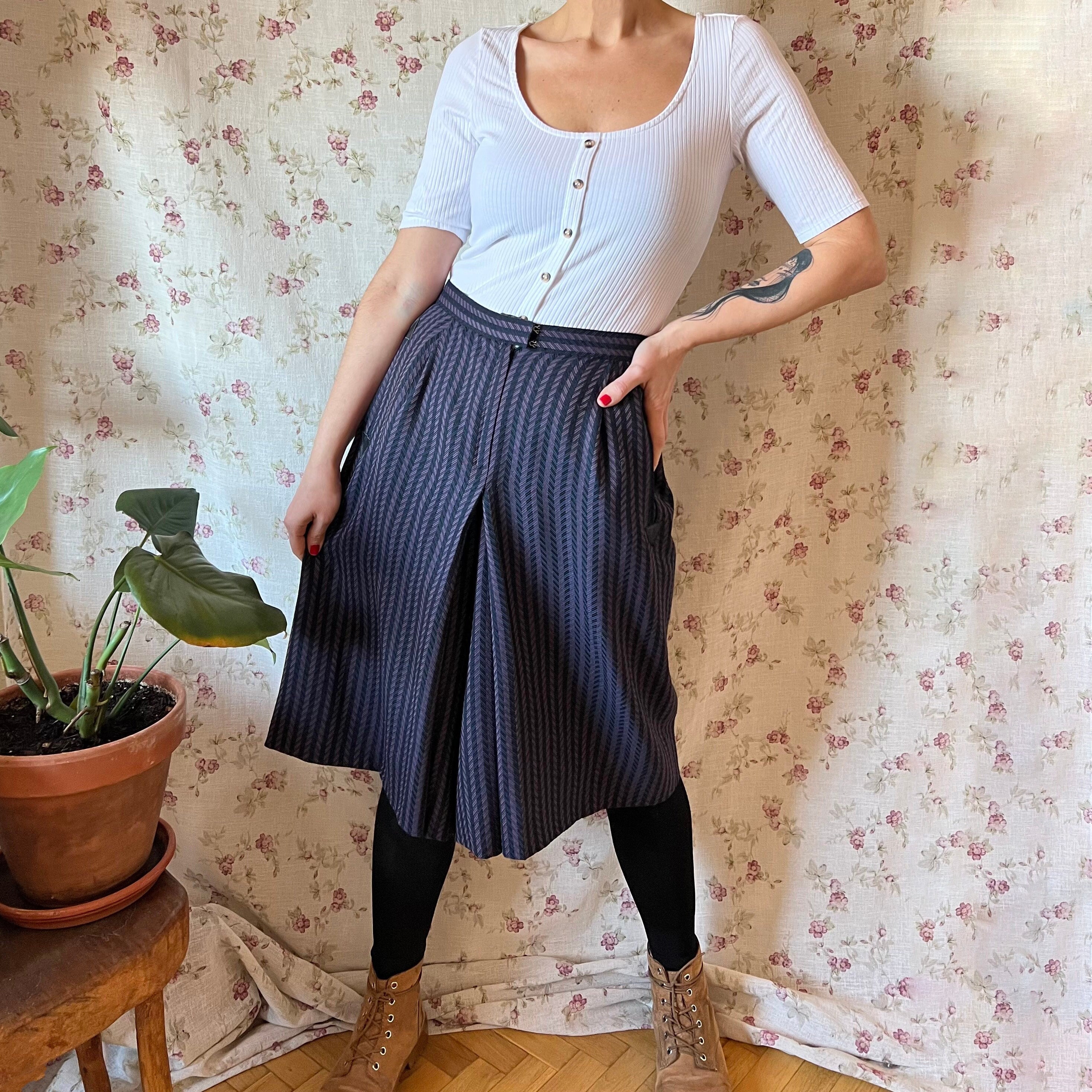 Pants that look like skirt deals