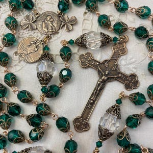 Beautiful Irish Rosary Emerald Green Crystals Bronze Crucifix Shamrock Centerpiece St. Patrick