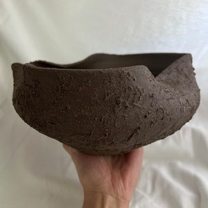 Textured Dark Ceramic Vase, Moon Vase, Handmade Ceramic Vase, Ceramic Vessel, Scandinavian Style Vase, Modern Ceramic Decor