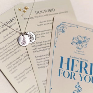 Regalo aquí para usted, collar de cornejo y acónito, regalo de apoyo, amistad, tiempos difíciles, colgante grabado, regalo personalizado, lenguaje de flores