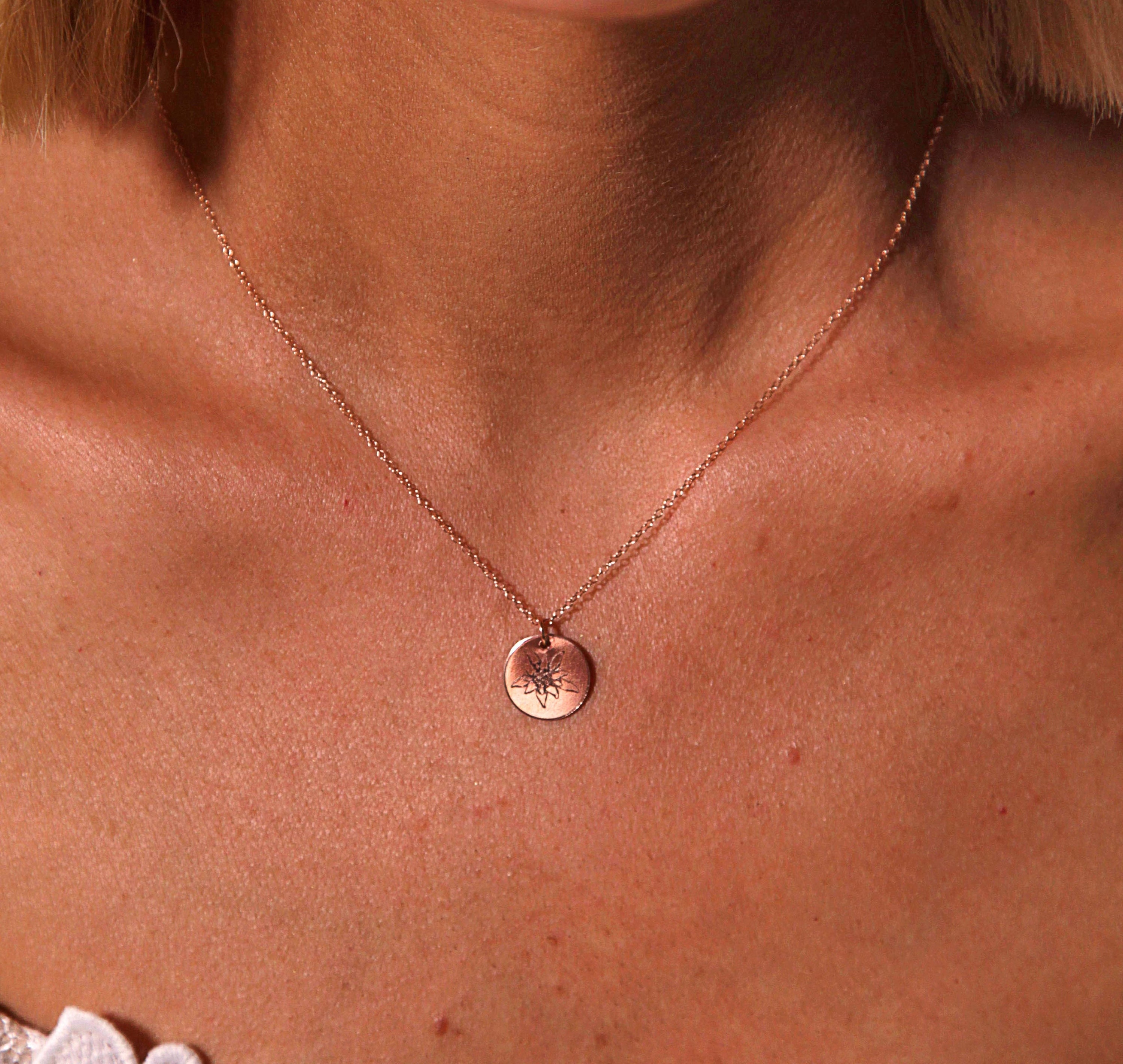 Courage, Edelweiss Flower Necklace, Meaningful Gift, Gift for Her, Brave Gift, Floriography, Language of Flowers Jewellery, Minimalist