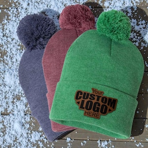 Custom Logo Pom-Pom Beanie: Personalized Leather Patch Beanie