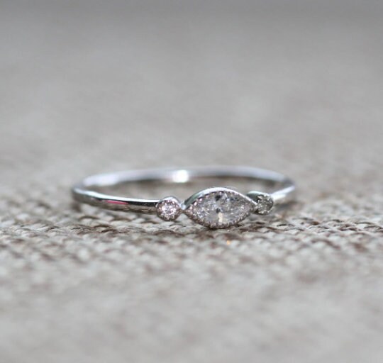 Marquise Shape Engagement Ring / Platinum Engagement Ring / - Etsy