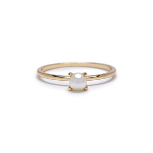 Simple Pearl Ring / Natural Pearl Ring / Handmade in NYC / Customized Jewelry Brand in USA