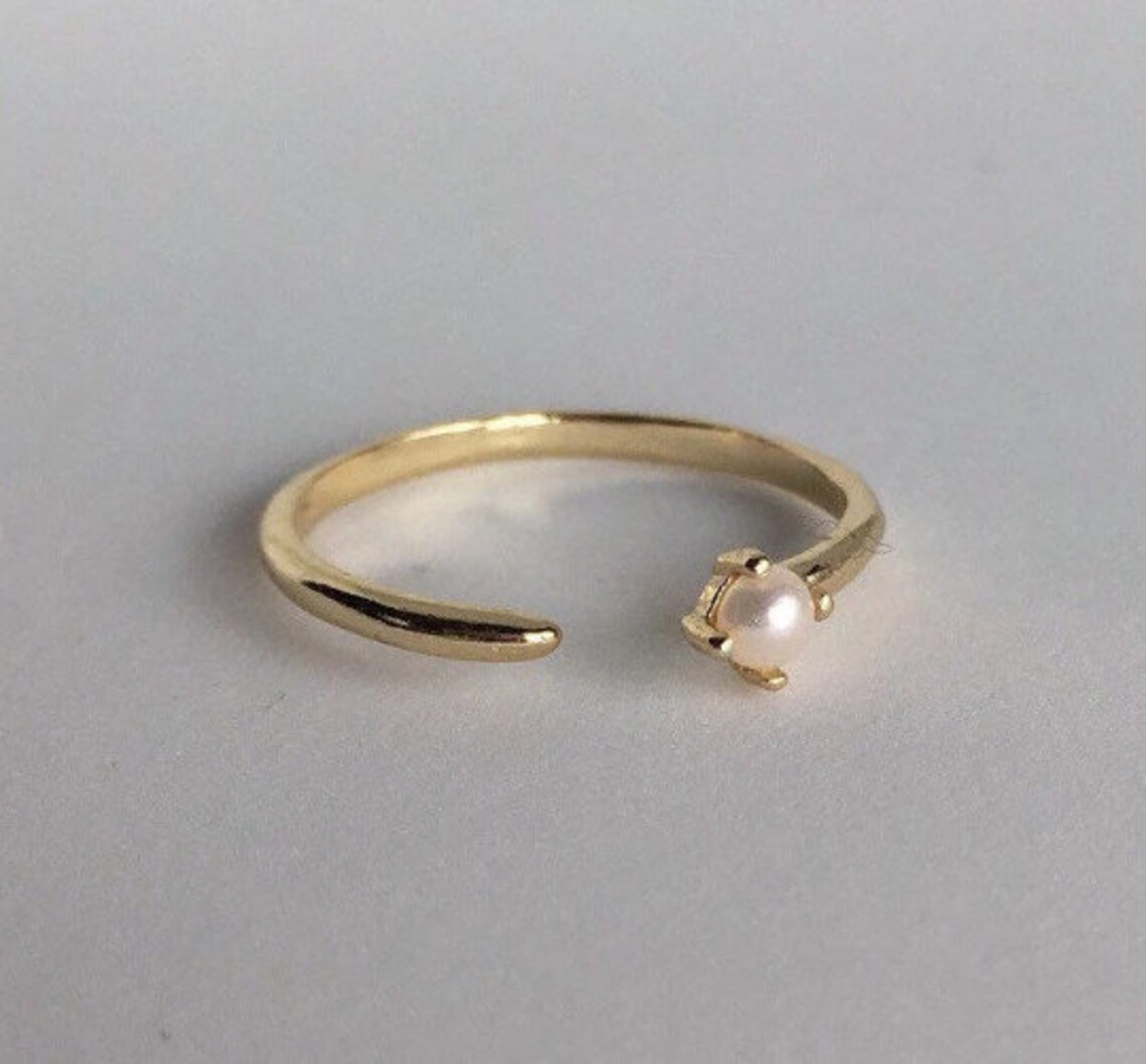 Minimalist Pearl Ring Simple Pearl Wedding Band Pearl Open - Etsy