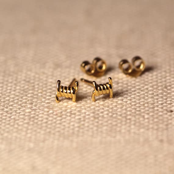 Foo 14k Piercing, Barbed Earrings, Stacking Earrings, Threaded