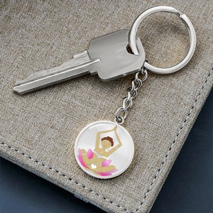 Personalized women Keychain, Custom Gift for Yogi, Engraved Key Chain, Keyring with Text, Affordable Yoga Teacher Gift, Meditation India