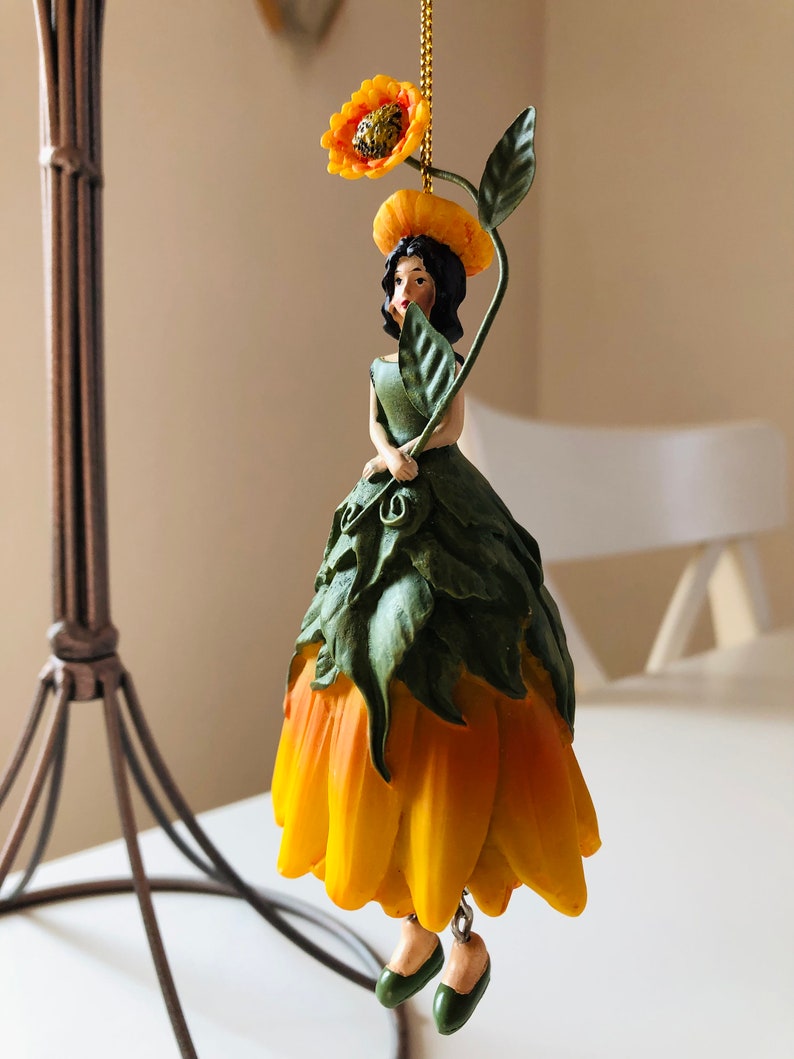 Elfen-Fee In Edelrost Zum Aufhängen – 21x26 Cm Garten- & Wanddeko Mit Blumenkranz