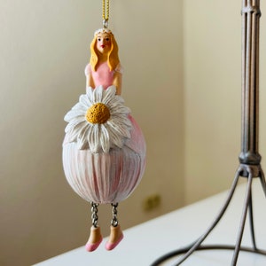 Wunderschöne Blumenmädchen, Fee, Elfe ... zum Aufhängen an Fenster, Türen, Äste uvm.