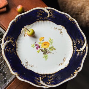 H & R Daniel Porcelain - Etsy