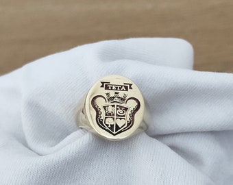 10k Solid Gold Family Crest Signet Ring, Engraved Unisex Ring