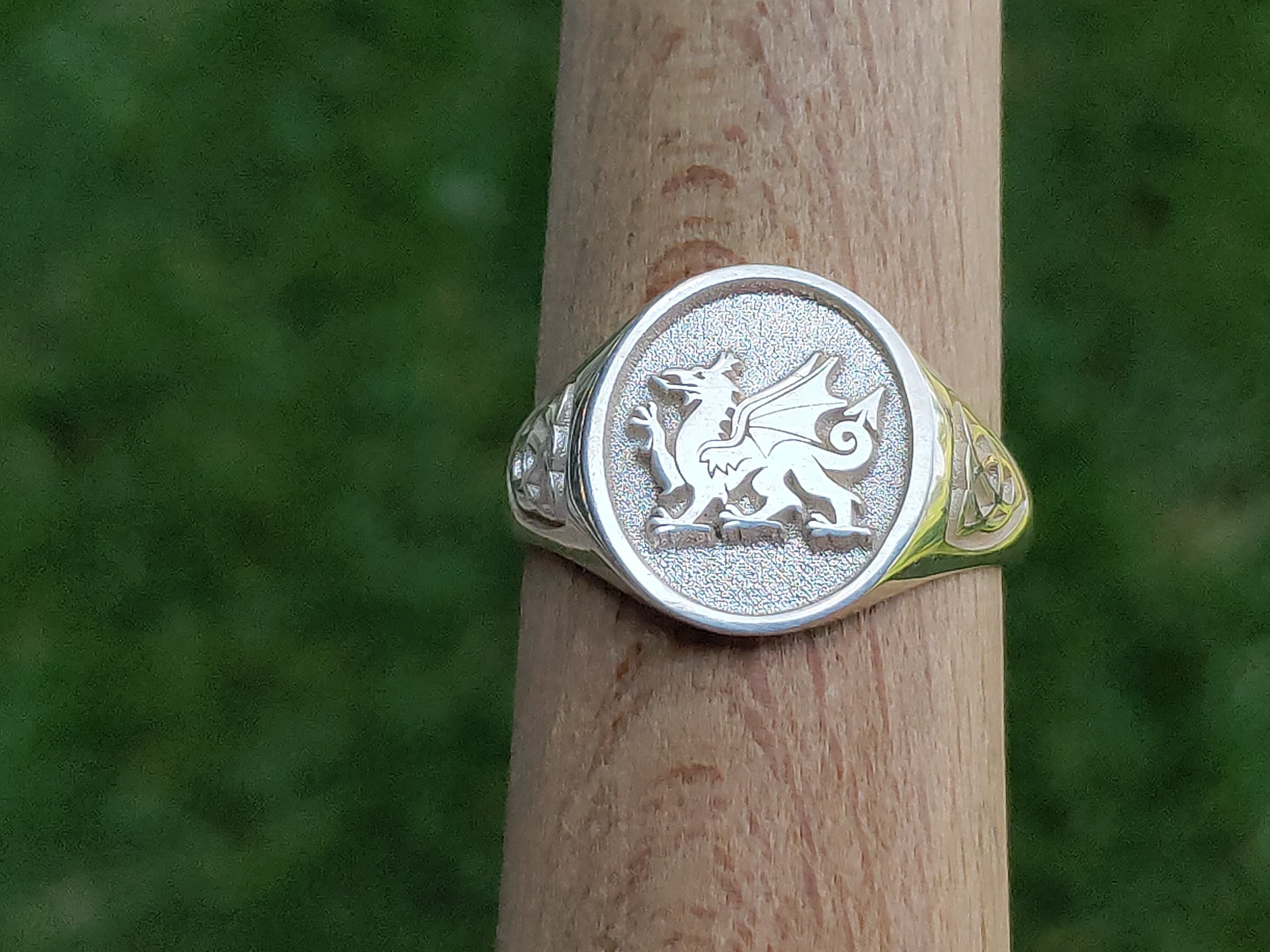 Dragon Ring,Custom Signet Ring,Family Coat of Arms,Handmade Sterling Silver Ring,Oval Ring,Christmas Gift,Wales Ring,Gold Filled Signet Ring