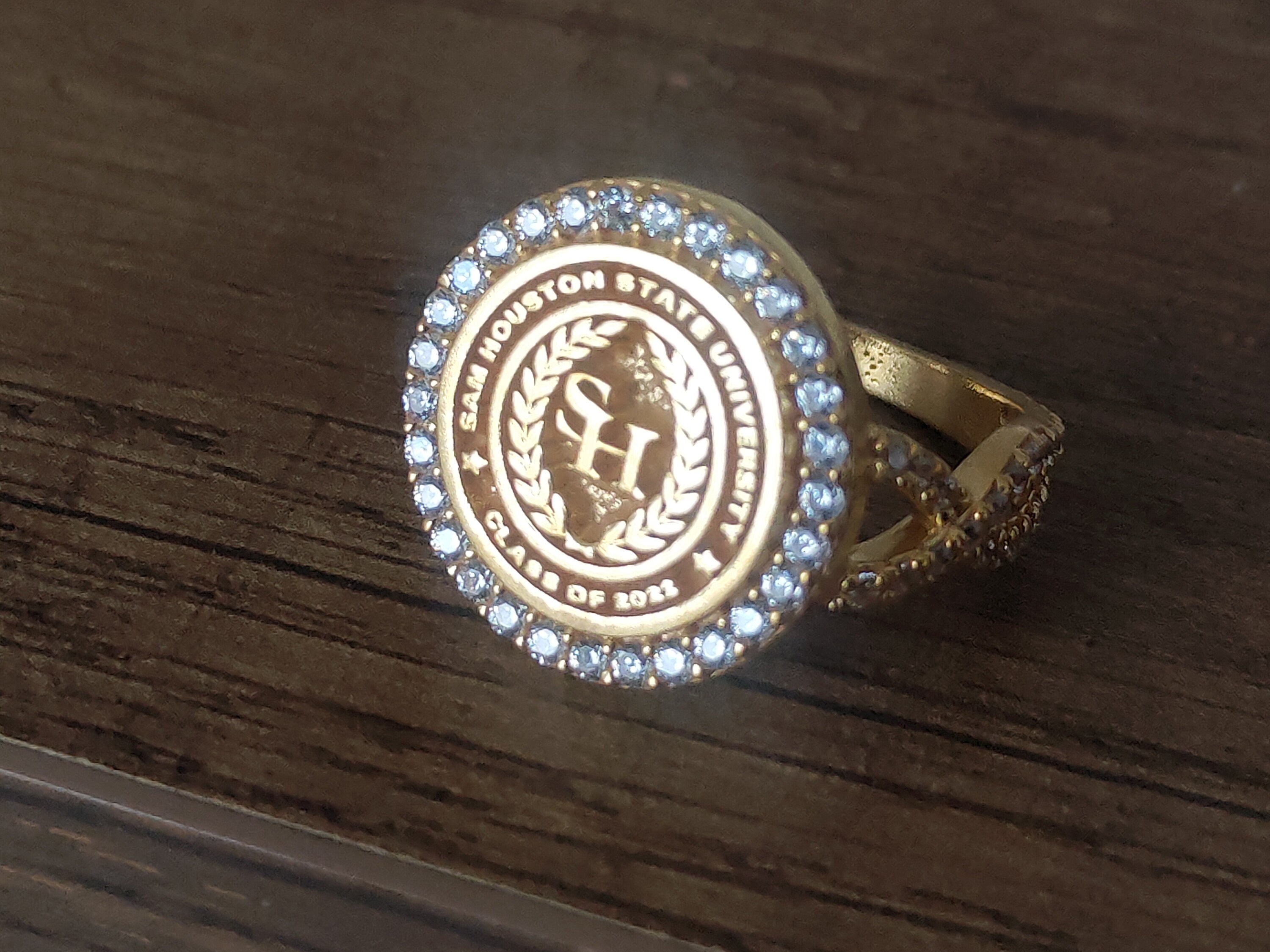 Shsu ring shop wrap