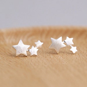 Boucle d'oreille clous de style minimaliste étoile en argent sterling- Cadeau pour Elle