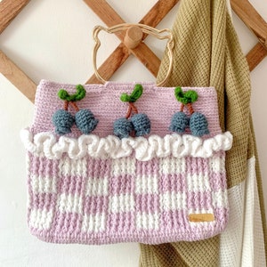 Blueberry purse deals
