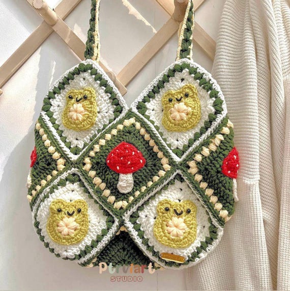 Cottagecore Frog Mushroom Crochet Bag, Whimsical Forest Aesthetic Tote, Gift for Nature Lovers